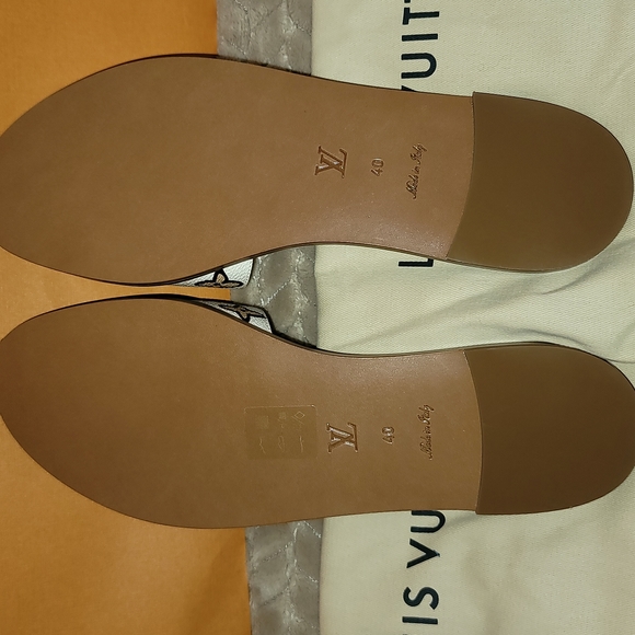 Louis VUITTON WILD AT HEART CREME GIANT MONOGRAM MULE SANDAL SIZE 40EU=10US BOX - Picture 7 of 16